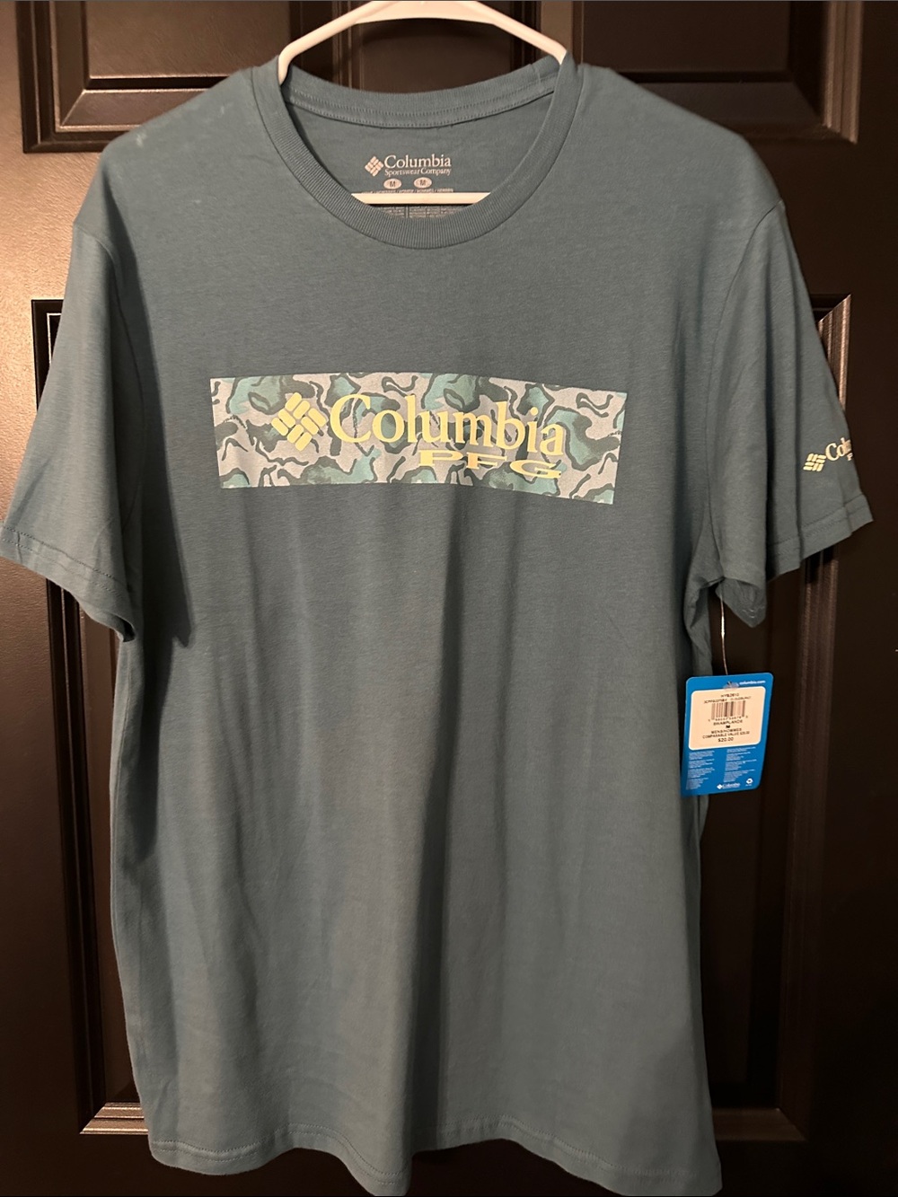 Columbia Men's Teal Short-Sleeve Logo Tee with Camo Panel